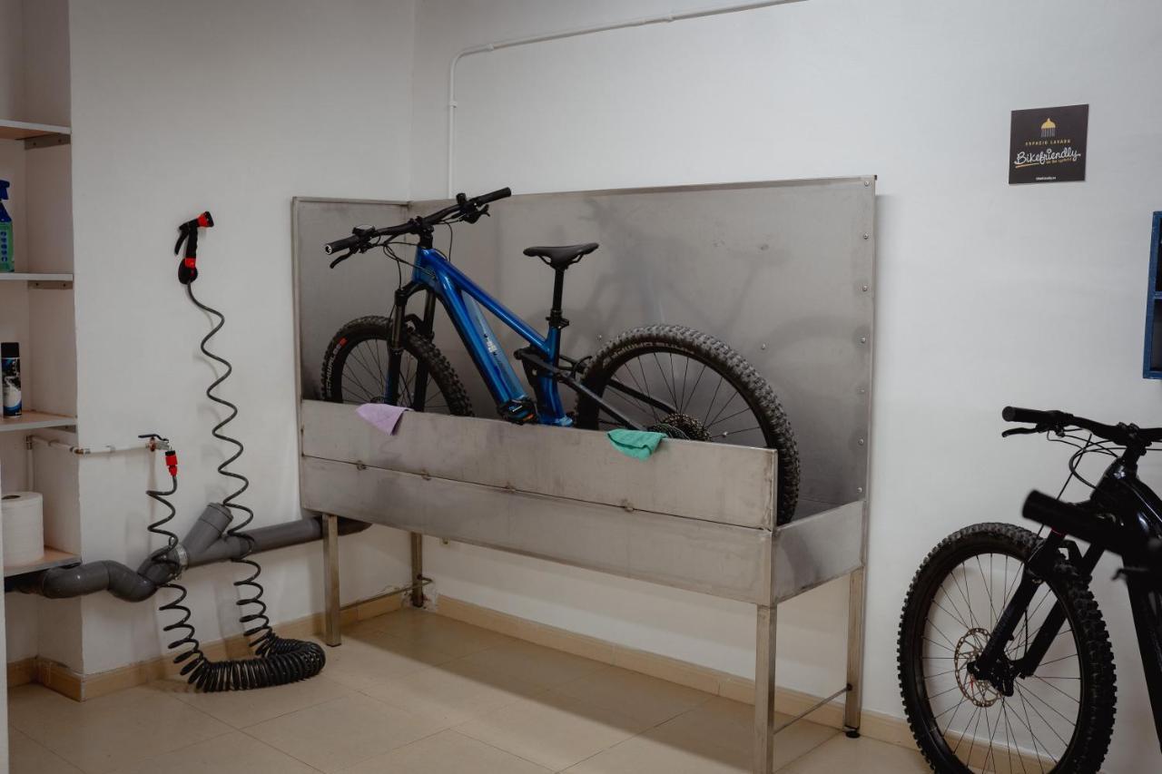 Apartaments Ca L'Albert Pobla de Segur Luaran gambar