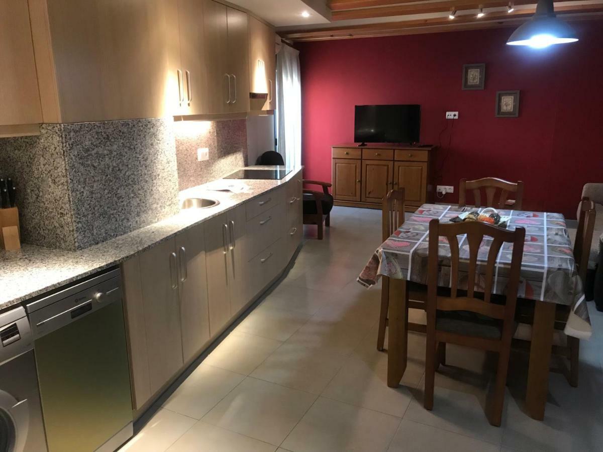 Apartaments Ca L'Albert Pobla de Segur Luaran gambar
