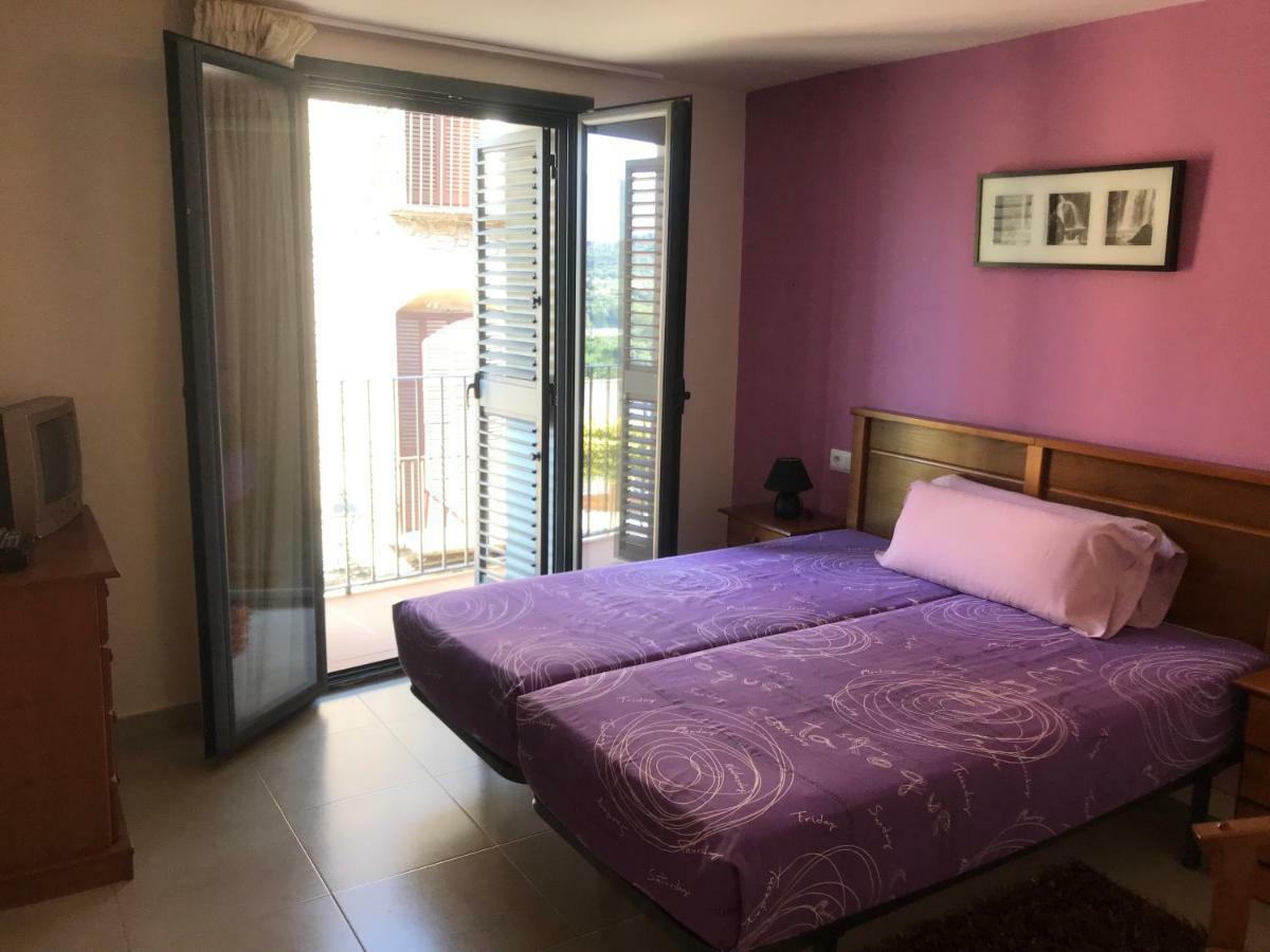 Apartaments Ca L'Albert Pobla de Segur Luaran gambar